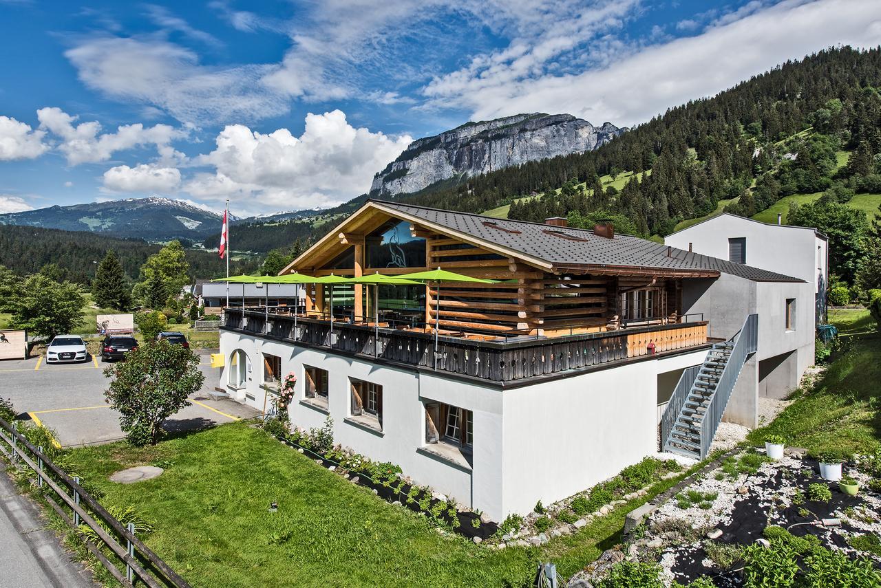 Hotel Ustria Parlatsch Trin 외부 사진